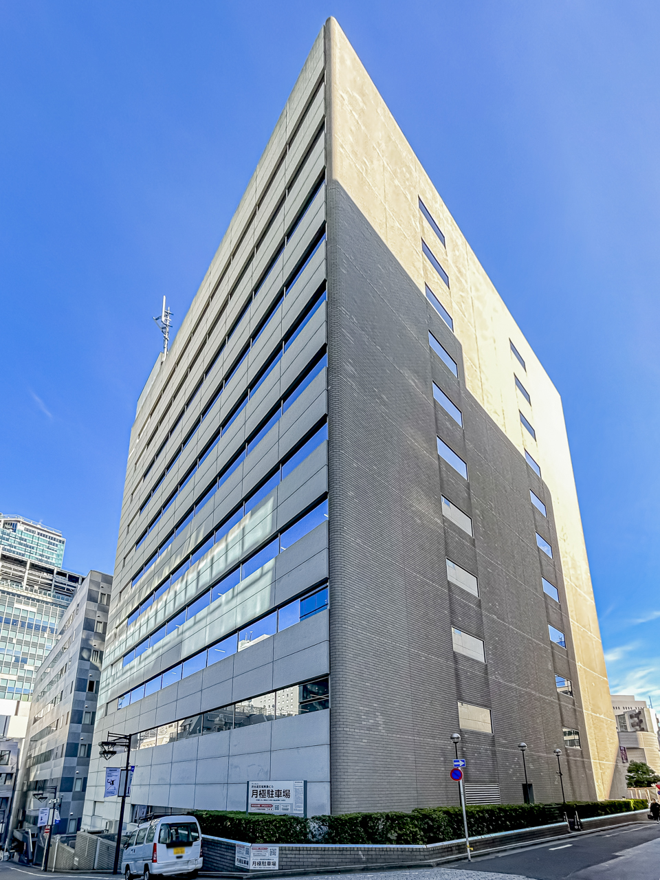 20渋谷道玄坂東急ビル 外壁剥落防止対策工事